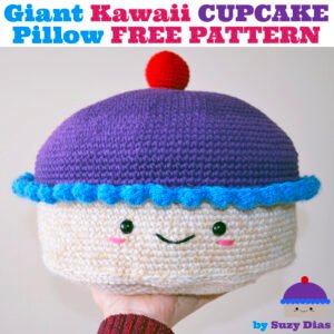 Giant Kawaii Cupcake Pillow ☆FREE Pattern☆